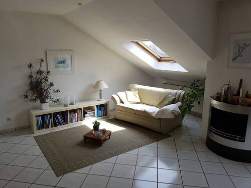Wohnzimmer - 4 Zimmer Etagenwohnung in Groß-Zimmern