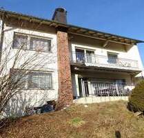 Herrliche Sonnentage auf der Traumterrasse - Freistehendes Einfamilienhaus mit Garten in Regen