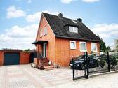 Truemper-Immobilien-Reppenstedt Haus mit Pool00002 - 5 Zimmer Einfamilienhaus zum Kaufen in Reppenstedt