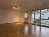 Wohn- und Essbereich - 2 Zimmer Etagenwohnung zur Miete in Würzburg