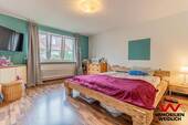 Schlafzimmer im 1. Obergeschoss - 