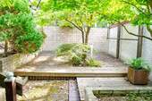 Freisitz/Gartenhof - 