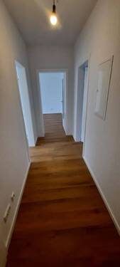 Eingangsbereich - 3 Zimmer Etagenwohnung zur Miete in Neuss