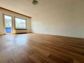 Wohnen und Essen.jpeg - 1 Zimmer Etagenwohnung in Langen