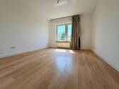 Schlafzimmer.jpeg - Etagenwohnung mit 54,50 m&sup2; in Langen zum Kaufen