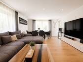 Wohn- und Esszimmer (3) - 3 Zimmer Etagenwohnung zum Kaufen in Memmingen
