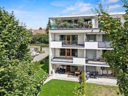 Hausansicht - 3 Zimmer Etagenwohnung zum Kaufen in Friedrichshafen