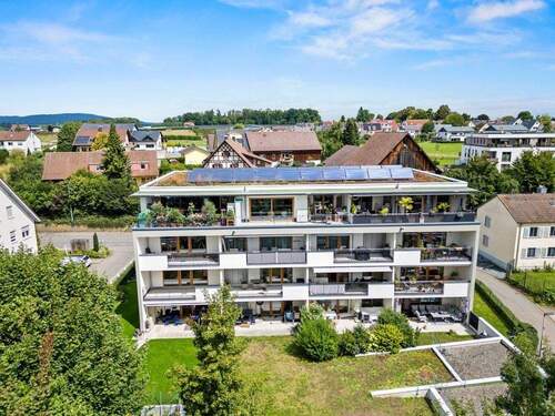 Hausansicht Balkone gesamt - 3 Zimmer Etagenwohnung in Friedrichshafen