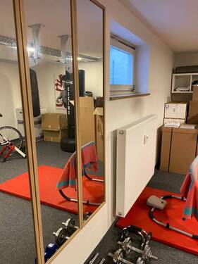 KG gr. Kellerraum (als Fitnessraum) - 
