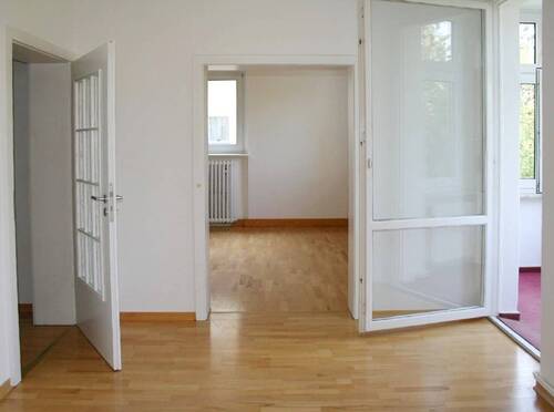 Wohnräume - 2 Zimmer Etagenwohnung in Berlin