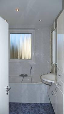 Dusch + Wannenbad - 