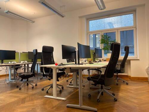 8 vollausgestattete Flexdesks - Büro zur Miete in München