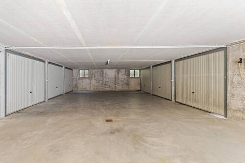 Tiefgarage - Garage, Stellplatz zum Kaufen in Köngen