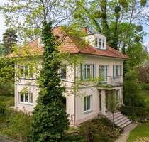 Modernes Anwesen in der Villenkolonie Neubabelsberg - Potsdam Babelsberg Nord
