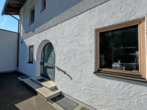 Eingang zum Büro - 