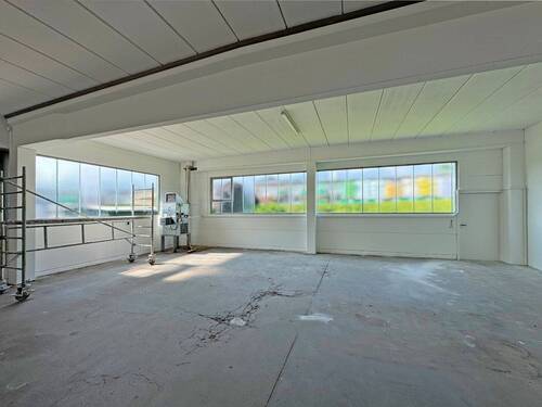 Halle mit Heizung - 