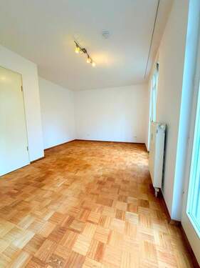 Das Schlafzimmer - 2 Zimmer Etagenwohnung in Hamburg