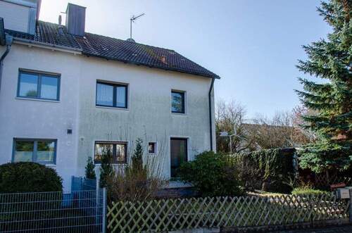 Nordseite - 6 Zimmer Doppelhaushälfte in Wendelstein