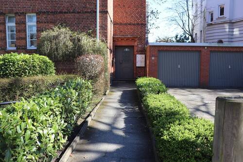 3 - 1 Zimmer Mehrfamilienhaus, Wohnhaus in Lübeck