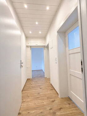 Flur - Etagenwohnung mit 65,90 m&sup2; in Mannheim zur Miete