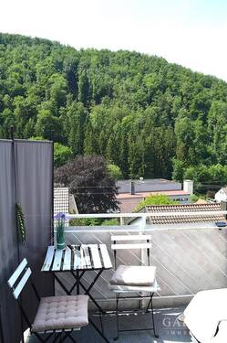 Balkon - Oben wohnen, weit blicken! 2 Zimmer-Wohnung mit Sunset-Blick ins Grüne!