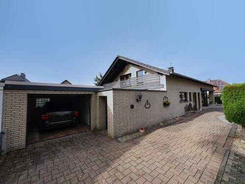 Straßenansicht - 3 Zimmer Doppelhaushälfte in Hövelhof