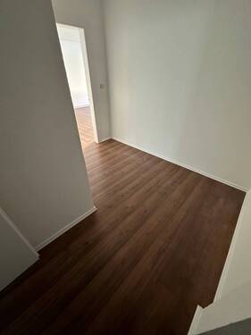 Flur (2) - 