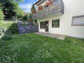 Blick auf die Terrasse - * Charmante 4 Zimmer-Wohnung mit Terrasse inkl. Garage * Sofort frei * Im schönsten Weinort *