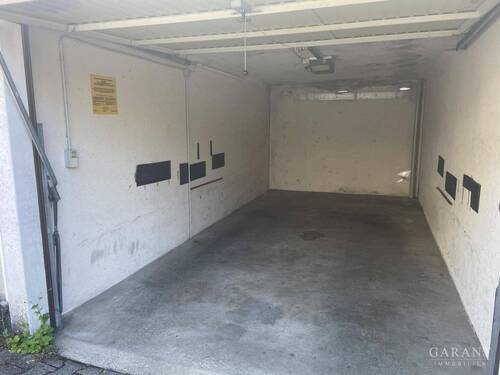 Garage - 