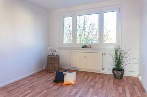 Schlafzimmer Vergleichswohnung - 2-Raum-Wohnung in schönem Wohnumfeld mit Balkon