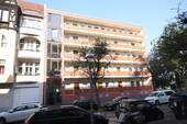 Hausansicht - Bezugsfreie 1-Zimmer-Dachgeschoss-Wohnung in zentraler Lage von Berlin-Spandau