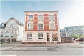 Frontansicht - 9 Zimmer Mehrfamilienhaus, Wohnhaus zum Kaufen in Elmshorn