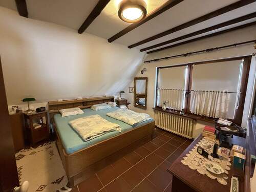 Schlafzimmer a Studio - 5 Zimmer Mehrfamilienhaus, Wohnhaus zum Kaufen in Köln