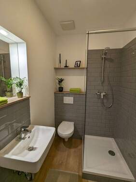 Privates Badezimmer - 1 Zimmer Etagenwohnung in Stuttgart West