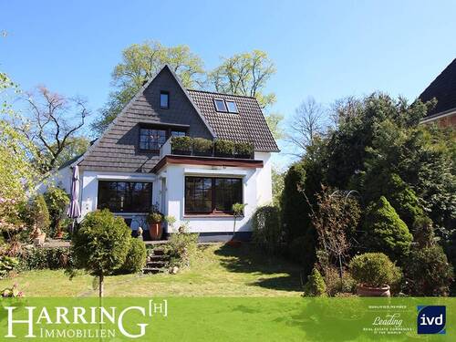 Titel - Herzensprojekt in herrschaftlicher Lage von Ahrensburg