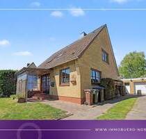 Vermietetes Einfamilienhaus mit Garage - Breitenburg
