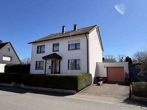 Außenansicht - Einfamilienhaus in ruhiger Wohnlage