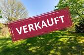 Bild 1 - RESERVIERT: Wohnen auf einer Ebene: Bungalow auf großem Grundstück in Vögelsen