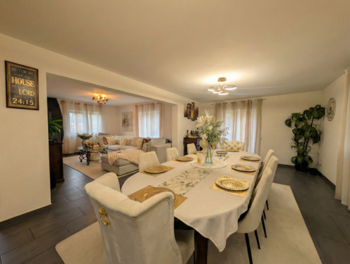 Esszimmer - Einfamilienhaus mit 335,20 m&sup2; in Weselberg zum Kaufen