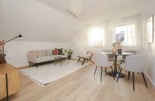 Wohnzimmer - 2 Zimmer Etagenwohnung zum Kaufen in Bremerhaven