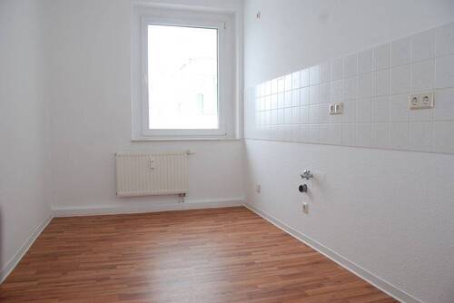 Küche Vergleichswohnung - 3 Zimmer Etagenwohnung zur Miete in Chemnitz