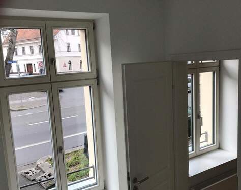 Küche-Wohnzimmer-Blick Straße - 