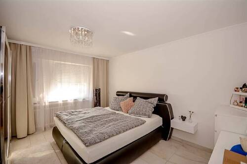Schlafzimmer OG - 