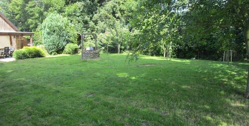 114. Hinterer Gartenbereich des Hauses..JPG - 