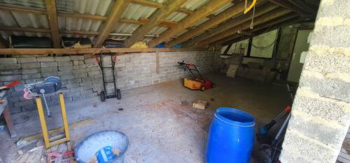 kleine Scheune mit Zugang ins Haus.jpg - 