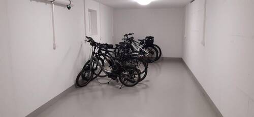 Fahrradkeller mit Strom - 