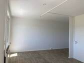 Wohnzimmer mit offener Küche - 3 Zimmer Etagenwohnung zur Miete in Gotha