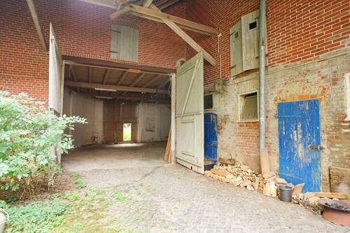 Zugang zur großen Scheune - 