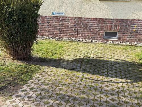 Stellplatz - 3 Zimmer Etagenwohnung zur Miete in Erfurt