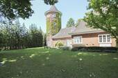 Hausansicht (2) - Denkmalgeschütztes 6-Zi.-Zuhause mit Garten und viel Nutzungspotenzial